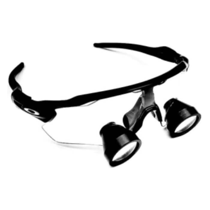 Ecucomed-Equipos-e-Instrumental-medico-en-Quito-Ecuador-lupas-personalizadas-25x-y-35x-en-oakley-flak-001